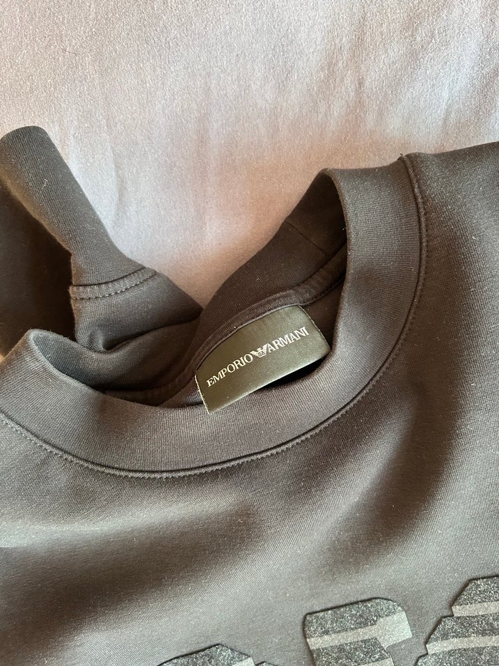 Emporio armani sweat kusuru yoktur yeni alındı çok az giyildi S - Görsel 3