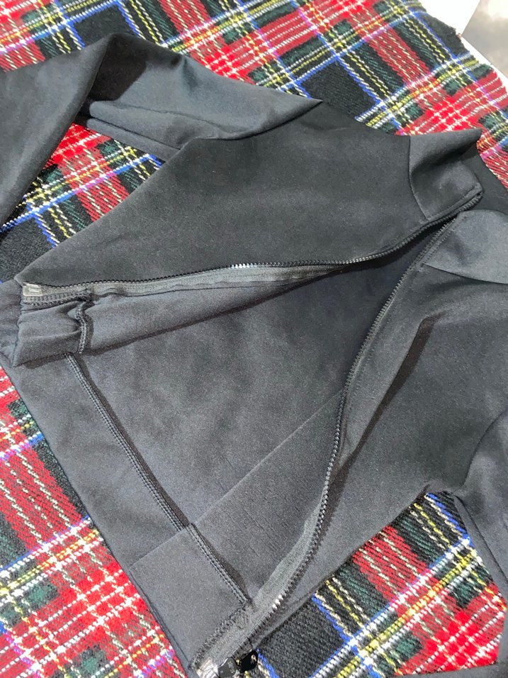 crop hırka - Görsel 2