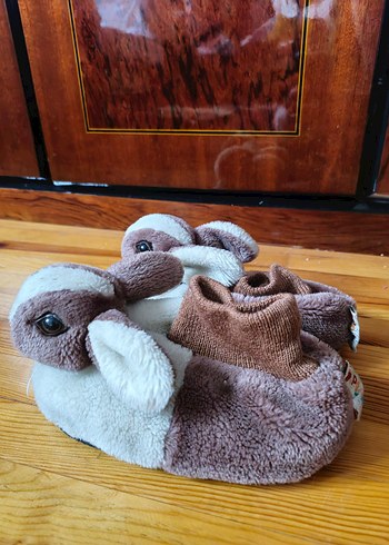 Kız Çocuk Kahverengi Tavşanlı Ev Terliği - Görsel 3