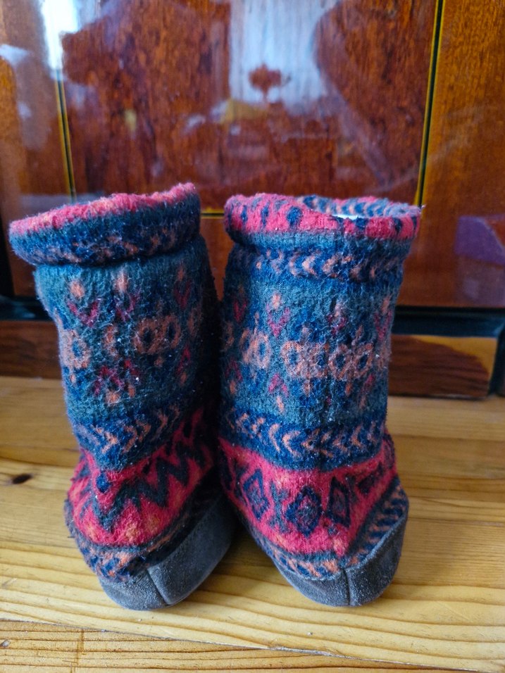 Kızlar için Bağcıklı Renkli  Panduf - Görsel 3