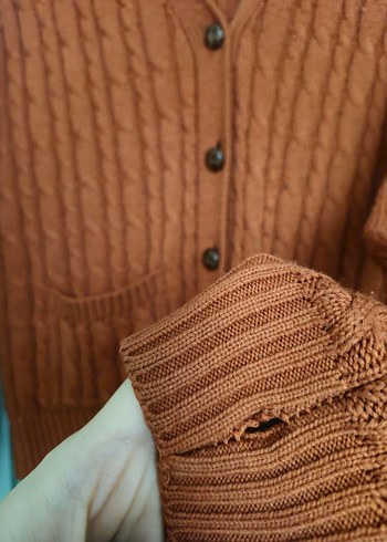 Düğmeli Örgü Hırka - Görsel 5