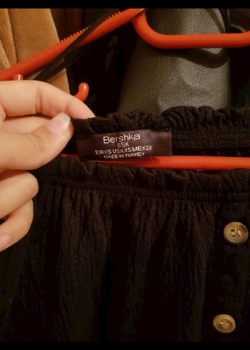 Bershka Siyah Kadın omuzu açık Bluz - Görsel 5