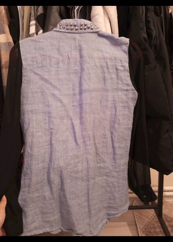 Koton marka Perçinli Yaka Detaylı Kot Gömlek - Görsel 2