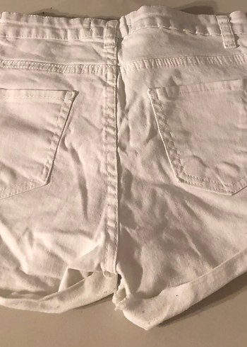 Defacto Desenli Beyaz Keten Mini Şort - Rahat Kesim - Görsel 2