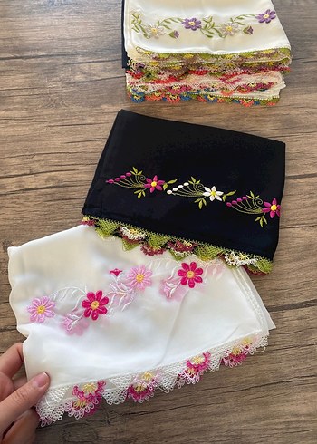 Nakışlı iğne oyalı mevlit örtüsü renk seçeneği mevcuttur - Görsel 5