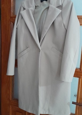 Bej Süet Kemerli Kısa Kadın Klasik Kaban - Görsel 3