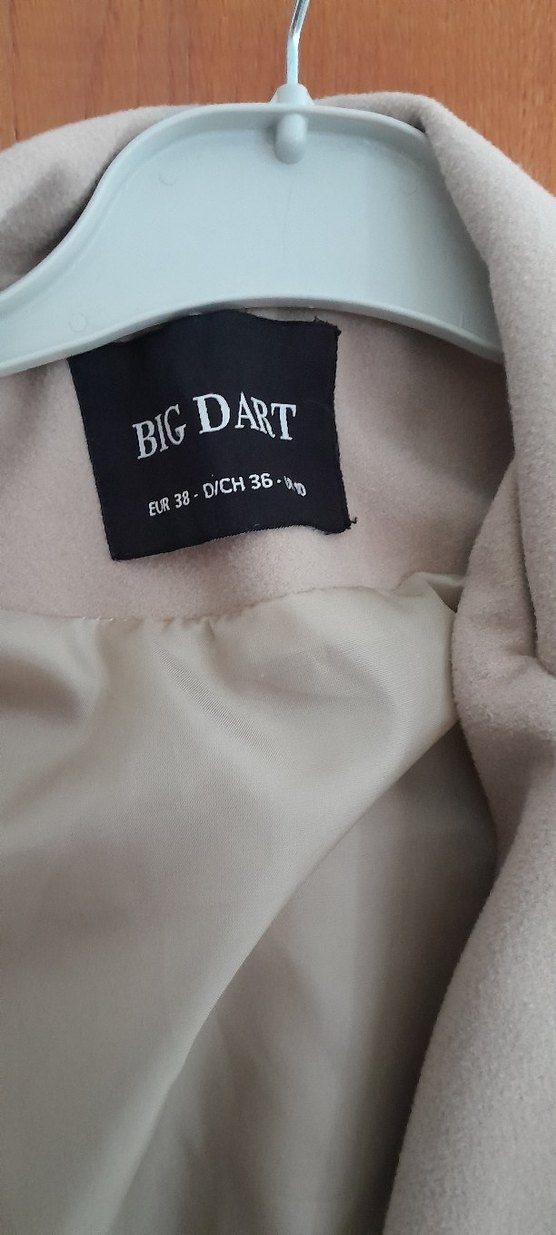 Bej Süet Kemerli Kısa Kadın Klasik Kaban - Görsel 4