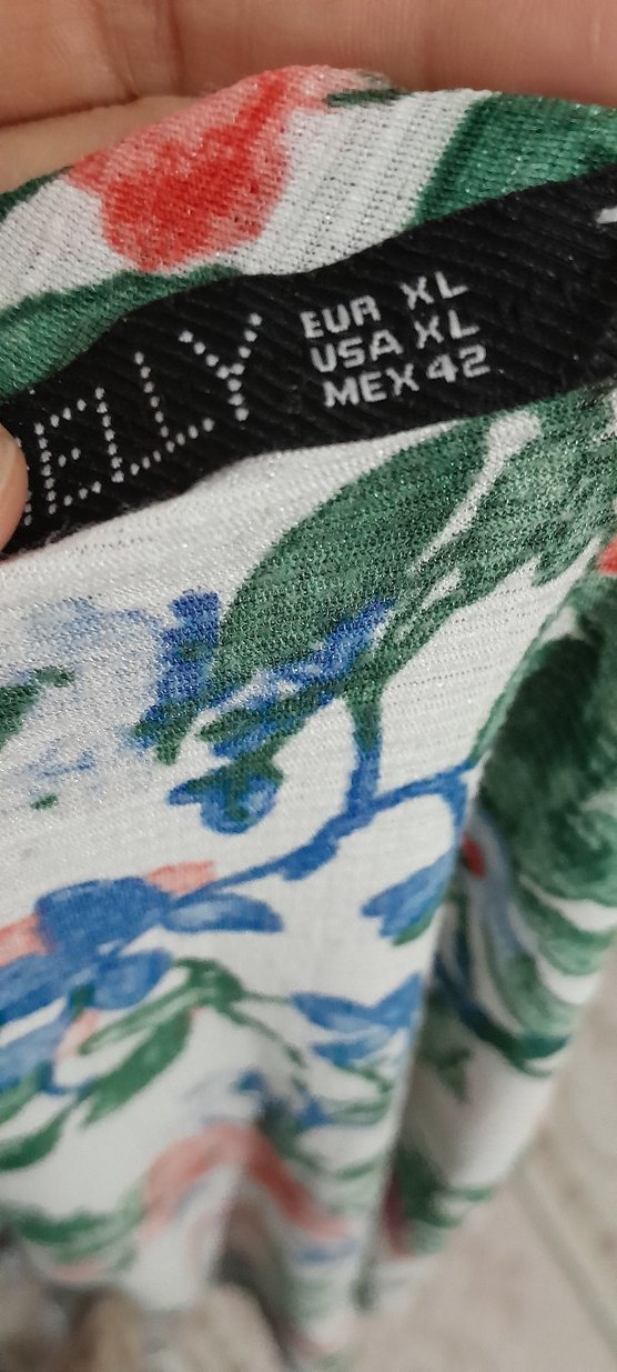 Çiçek Desenli Uzun Kollu Kısa Kimono - Görsel 3