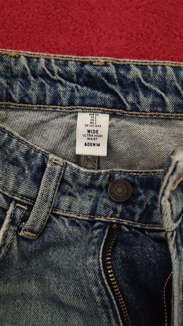 Beyaz, bol kesim, yırtmaçlı midi kot pantolon - Görsel 2