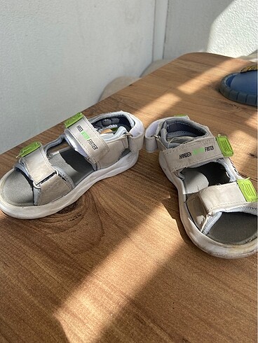 24 Beden gri Renk çocuk sandalet