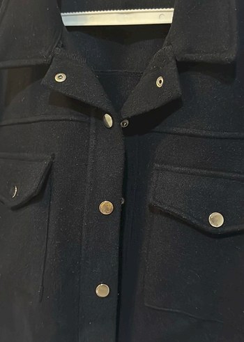 Düğmeli Siyah Midi Kadın Kaban - Görsel 2