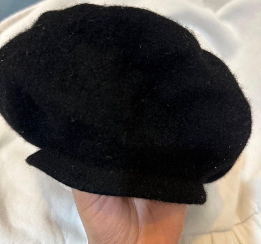 Siyah ressam bere - Görsel 2