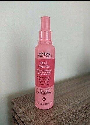 Aveda nutriplenish durulanmayan saç kremi