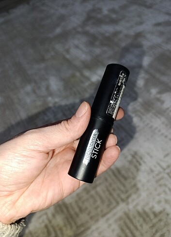 Beden Flormar stick highlighter aydınlatıcı