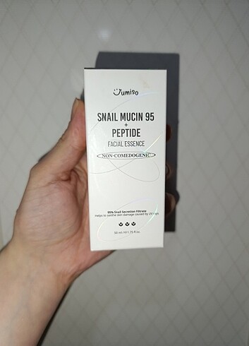 Jumiso Snail mucin serum