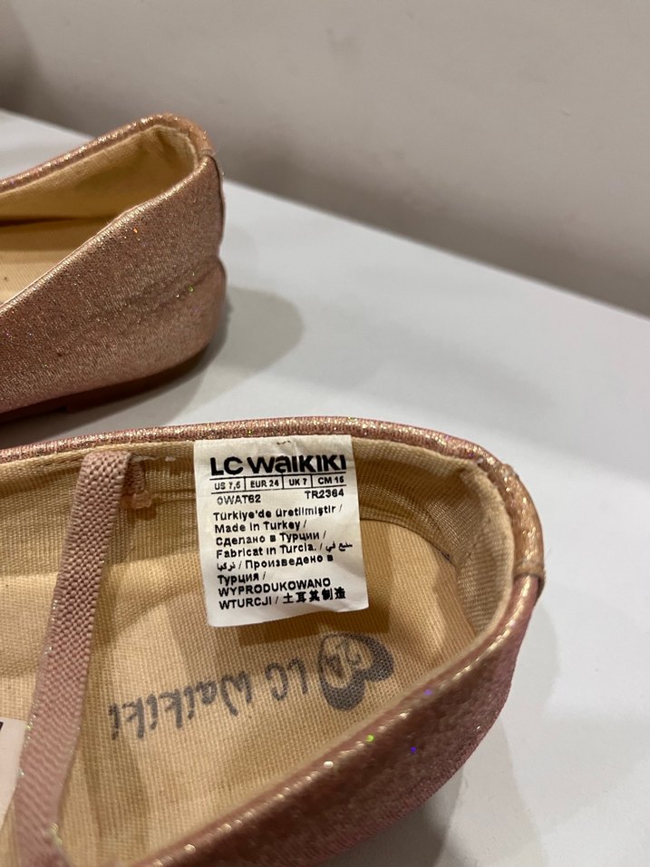 Kız Çocuk Parlak Pembe Babet Ayakkabı - Görsel 4