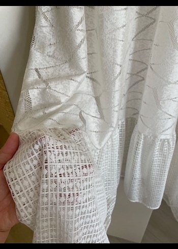 Uzun Beyaz Nakışlı Bohem Elbise - Görsel 2