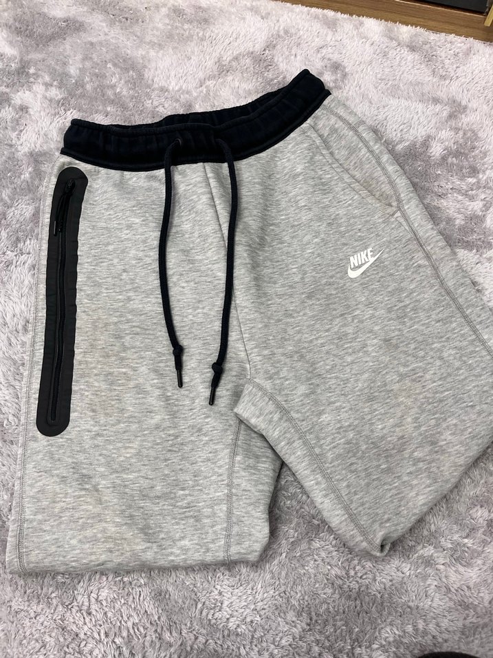 Nike Gri-Siyah Erkek Eşofman Altı - Görsel 2