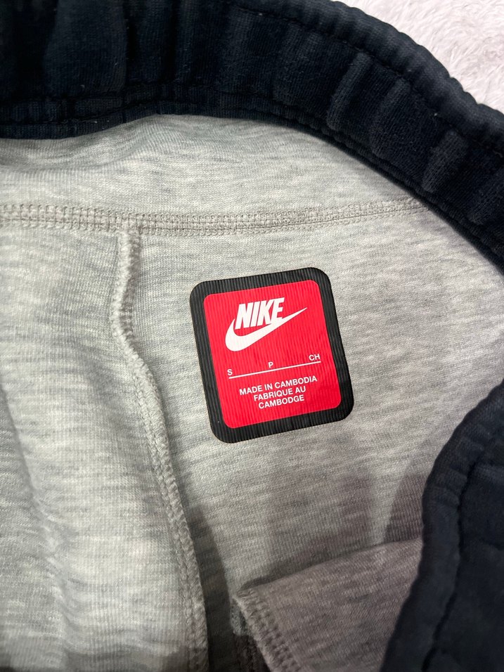 Nike Gri-Siyah Erkek Eşofman Altı - Görsel 3