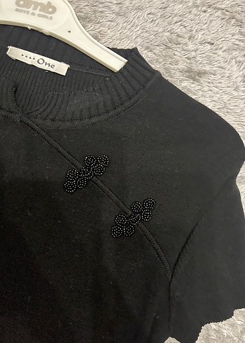 Siyah Kısa Kollu Mini Triko T-shirt - Görsel 2