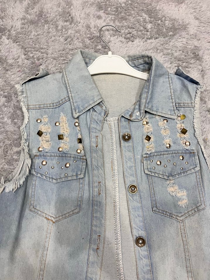 Nakışlı, Kolsuz Gri Kadın Kot Ceket - Görsel 2