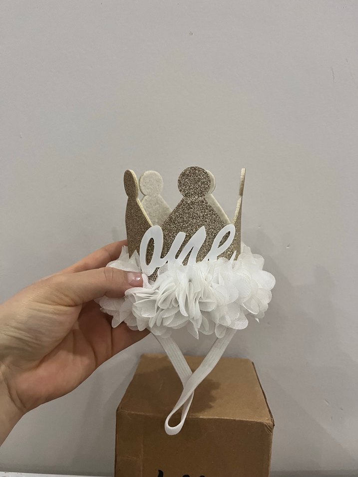 LeMabelle Beyaz Fırfırlı Çocuk Taç - Görsel 2