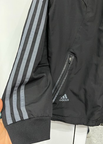 Siyah Fermuarlı Kadın Spor Ceket - Görsel 3