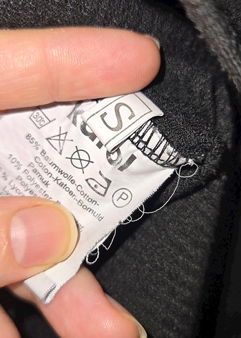 Karol Kadın Siyah Piliseli Midi Elbise - Görsel 4