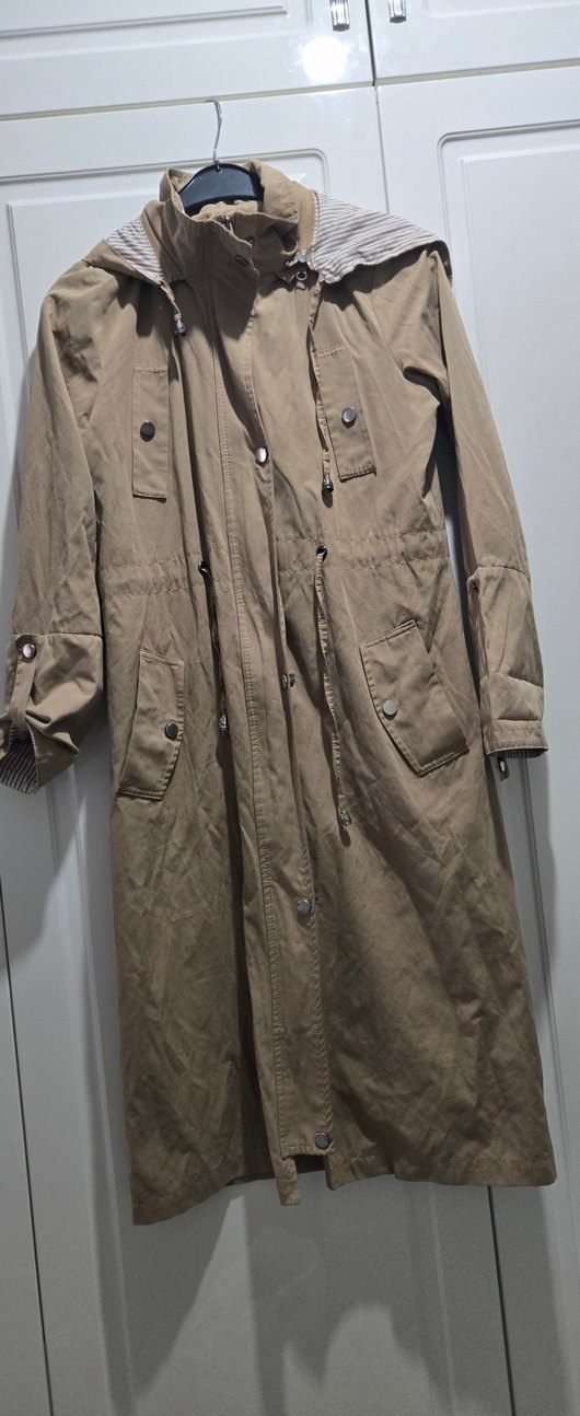 Bej Düğmeli Uzun Keten Trençkot - Görsel 2