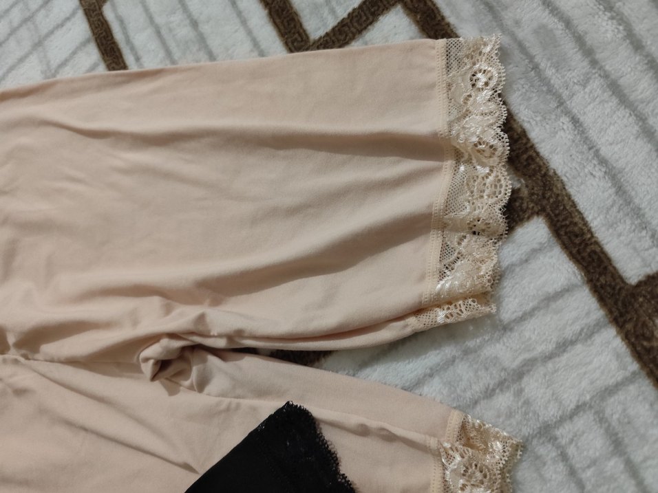 Dantel Detaylı Hamile Şortu - Siyah ve Bej - Görsel 3