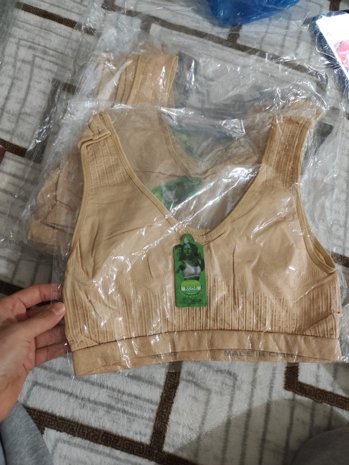 Siyah Düz Midi Spor Sütyeni - Görsel 5