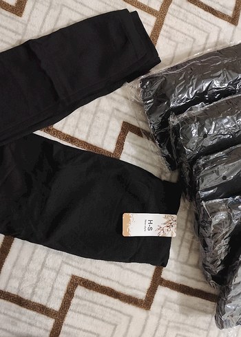 Siyah Elastik Kadın Tayt - Görsel 3