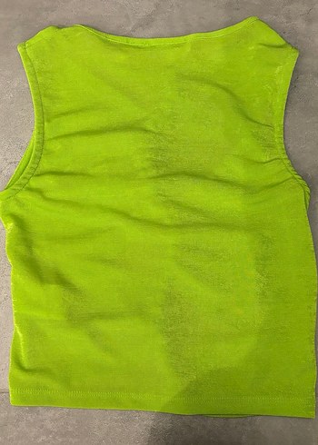 Dekolteli Yeşil Crop - Görsel 3