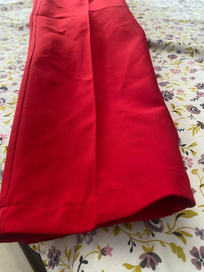 Klasik Kırmızı Pilili Kadın Kumaş Pantolon - Görsel 3