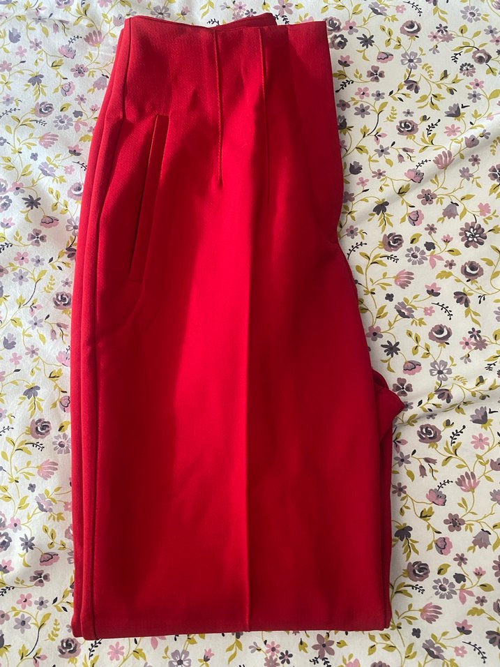 Klasik Kırmızı Pilili Kadın Kumaş Pantolon - Görsel 4