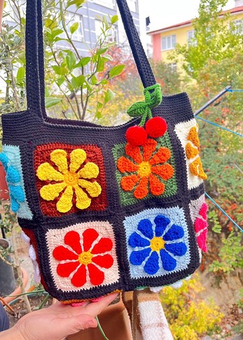 Çiçek Desenli Renkli Örgü Bohem Çanta - Görsel 2