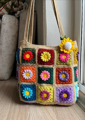 Renkli Çiçek Desenli Örgü Bohem Kadın Çantası - Görsel 2