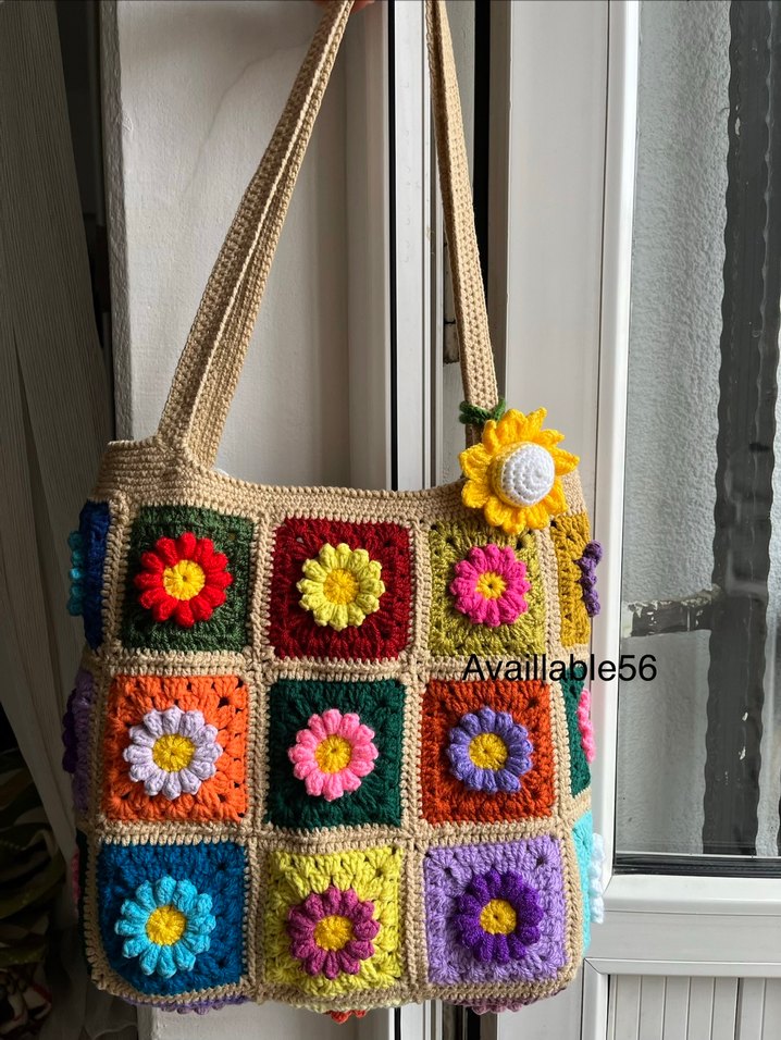 Renkli Çiçek Desenli Örgü Bohem Kadın Çantası - Görsel 4