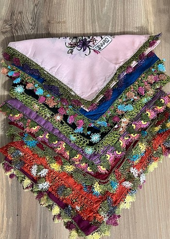 Renkli Dantel Detaylı Bohem Kadın başörtü tane ile satılmaktadır - Görsel 3