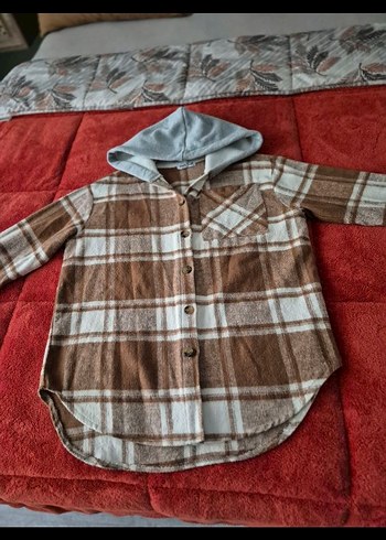 Kapüşonlu Düğmeli Kadın Gömlek - Görsel 3