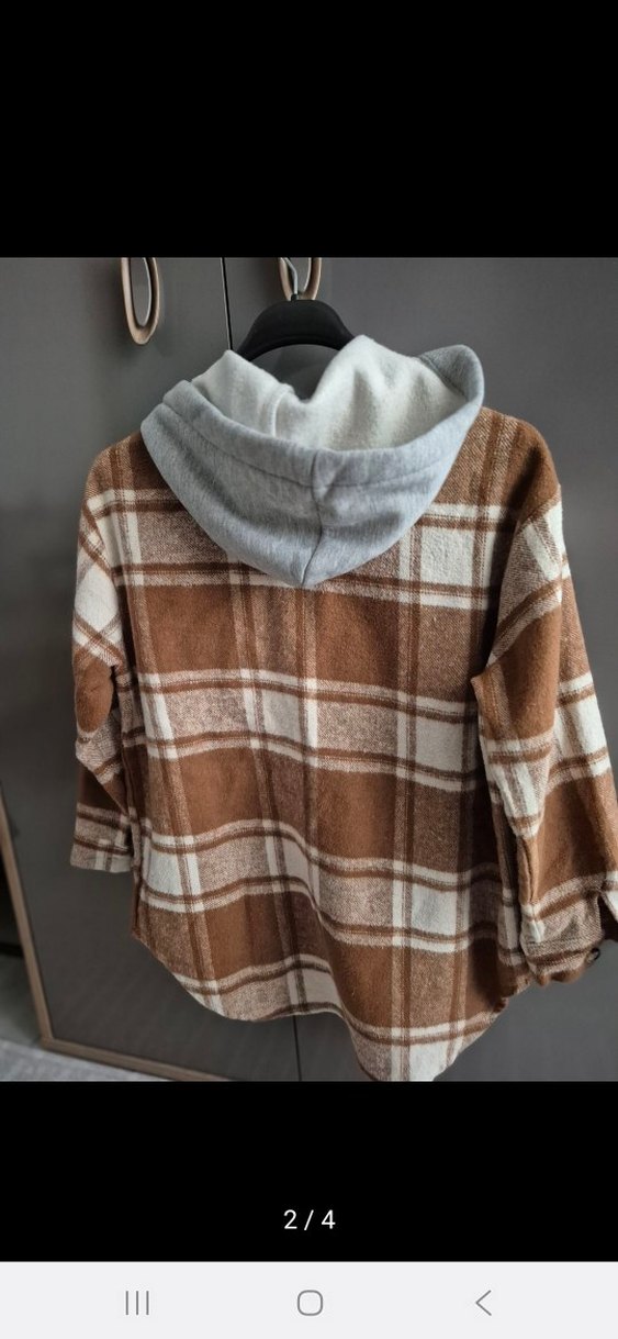 Kapüşonlu Düğmeli Kadın Gömlek - Görsel 2