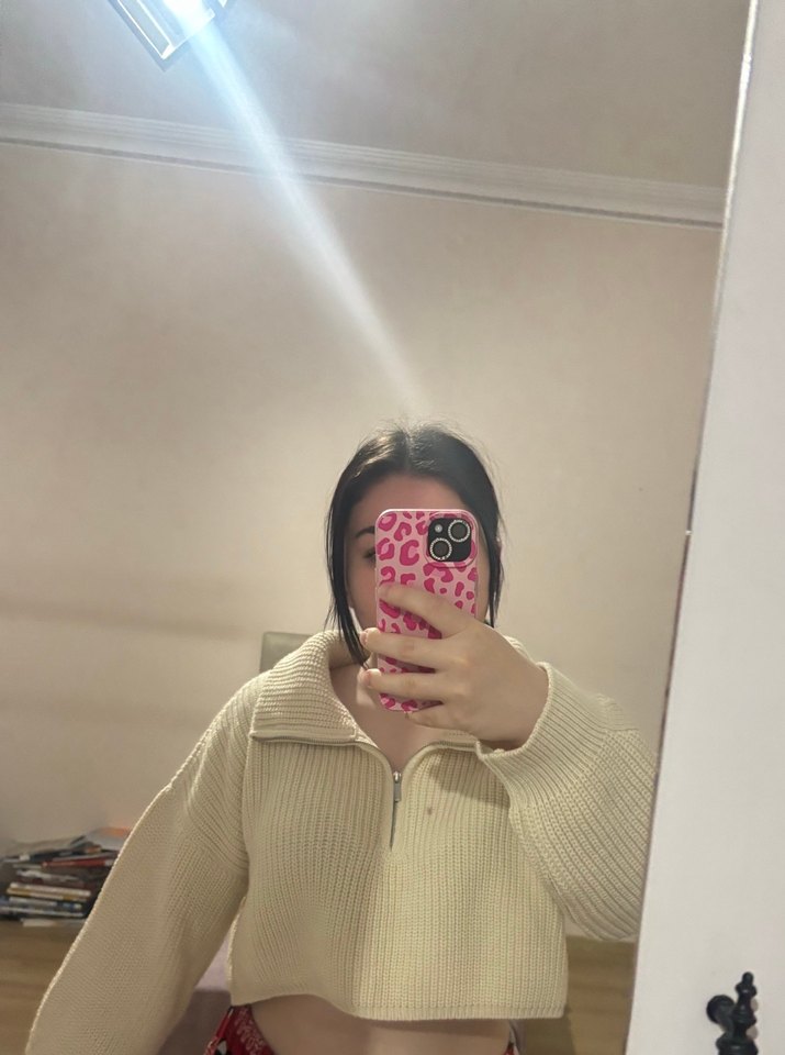 Bej Yarım Fermuarlı Yüksek Yakalı Kadın Kazak - Görsel 3