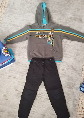 LC Waikiki Gri Kapüşonlu Baskılı Bebek Erkek Takımı
