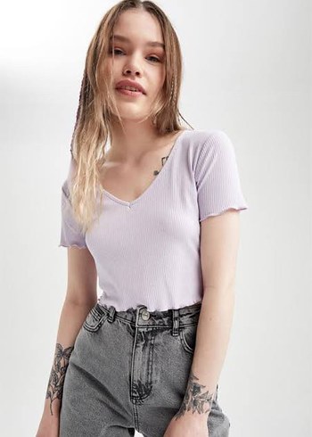 Defacto Pastel Lila Fitilli V Yaka Kisa Kollu Bluz