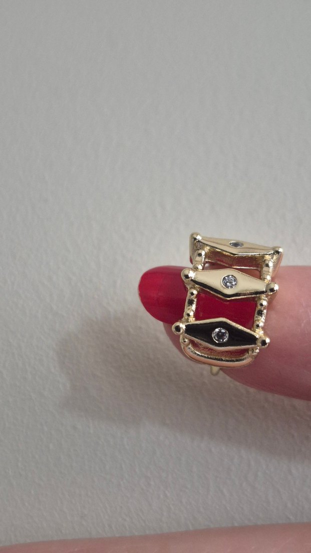 Xuping 14 K Altın Suyu Kaplama Çelik Küpe - Görsel 3