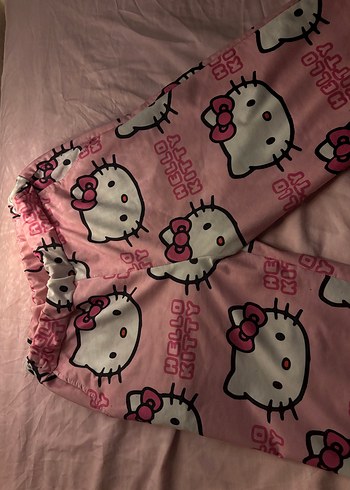 Pembe Hello Kitty Desenli alt - Görsel 2