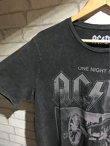 Diğer Acdc tshirt