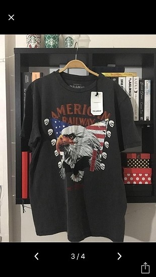 PULL AND BEAR TSHIRT