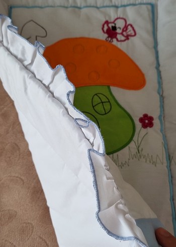 Renkli Nakışlı bebek altaçma örtüsü - Görsel 2