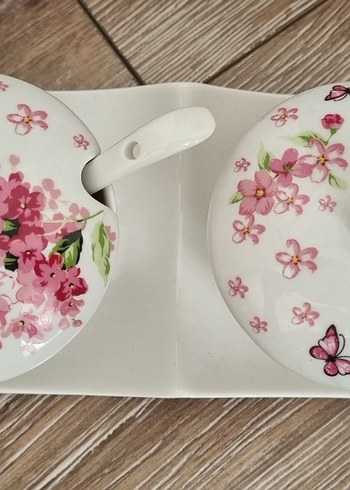 Perotti Beyaz Çiçek Desenli Baharatlık Seti - Görsel 2